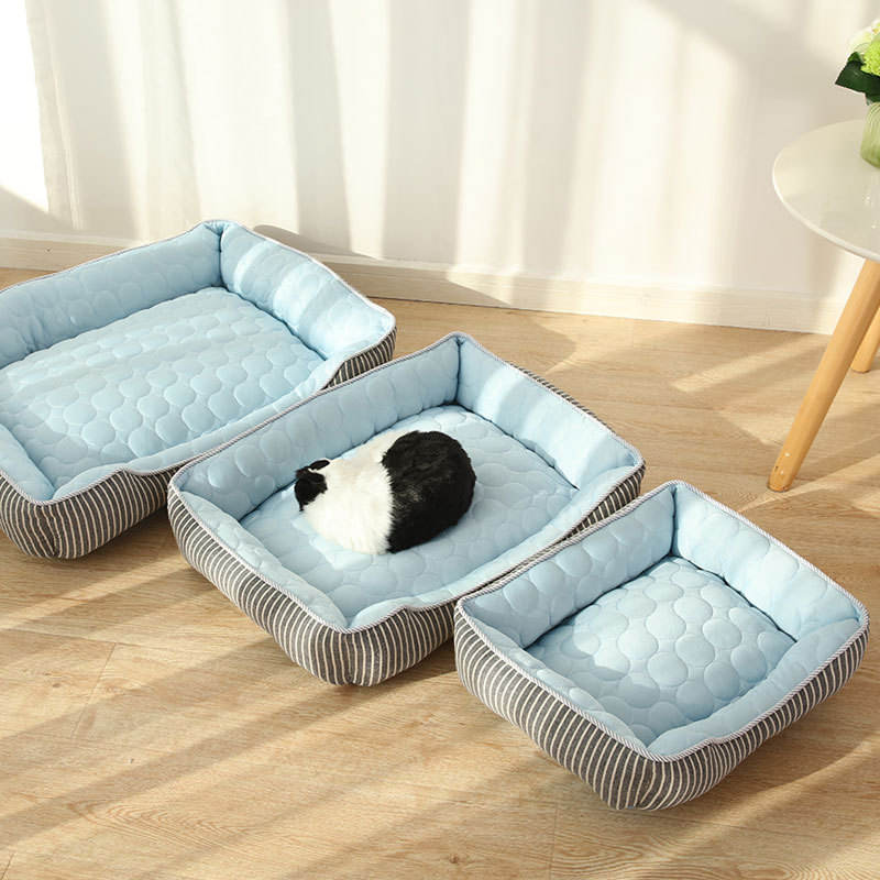 "Chillaxin' Cool Cotton Dog Bed